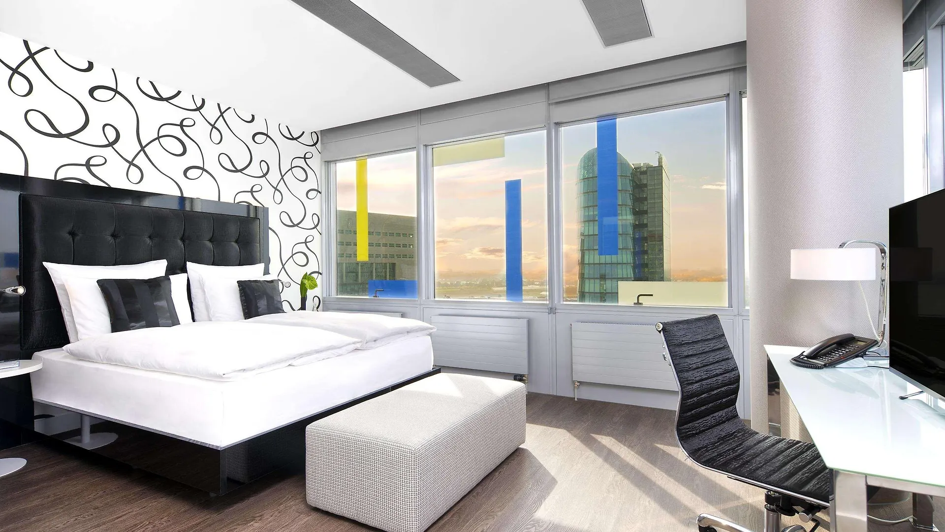 Отель Innside By Melia Duesseldorf Hafen