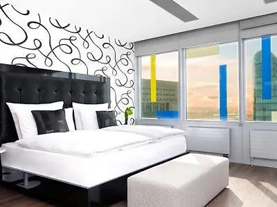 INNSiDE by Meliá Düsseldorf Hafen Hotel