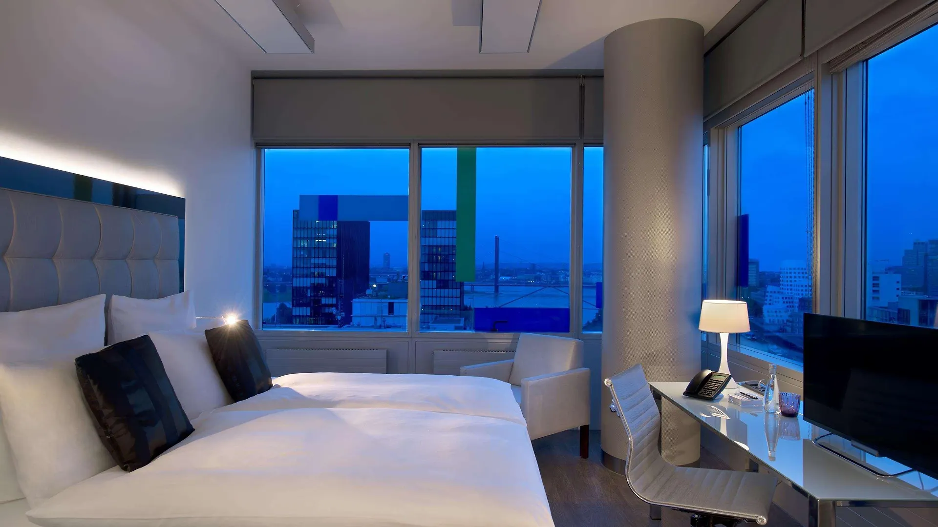 Hotel INNSiDE by Meliá Düsseldorf Hafen
